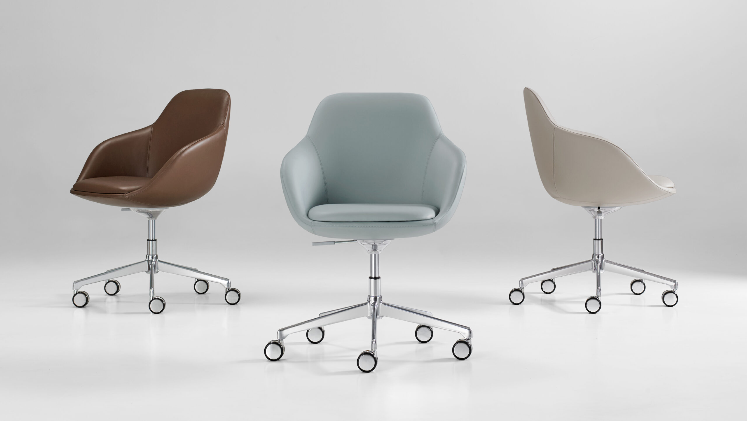 chantal swivel chairs